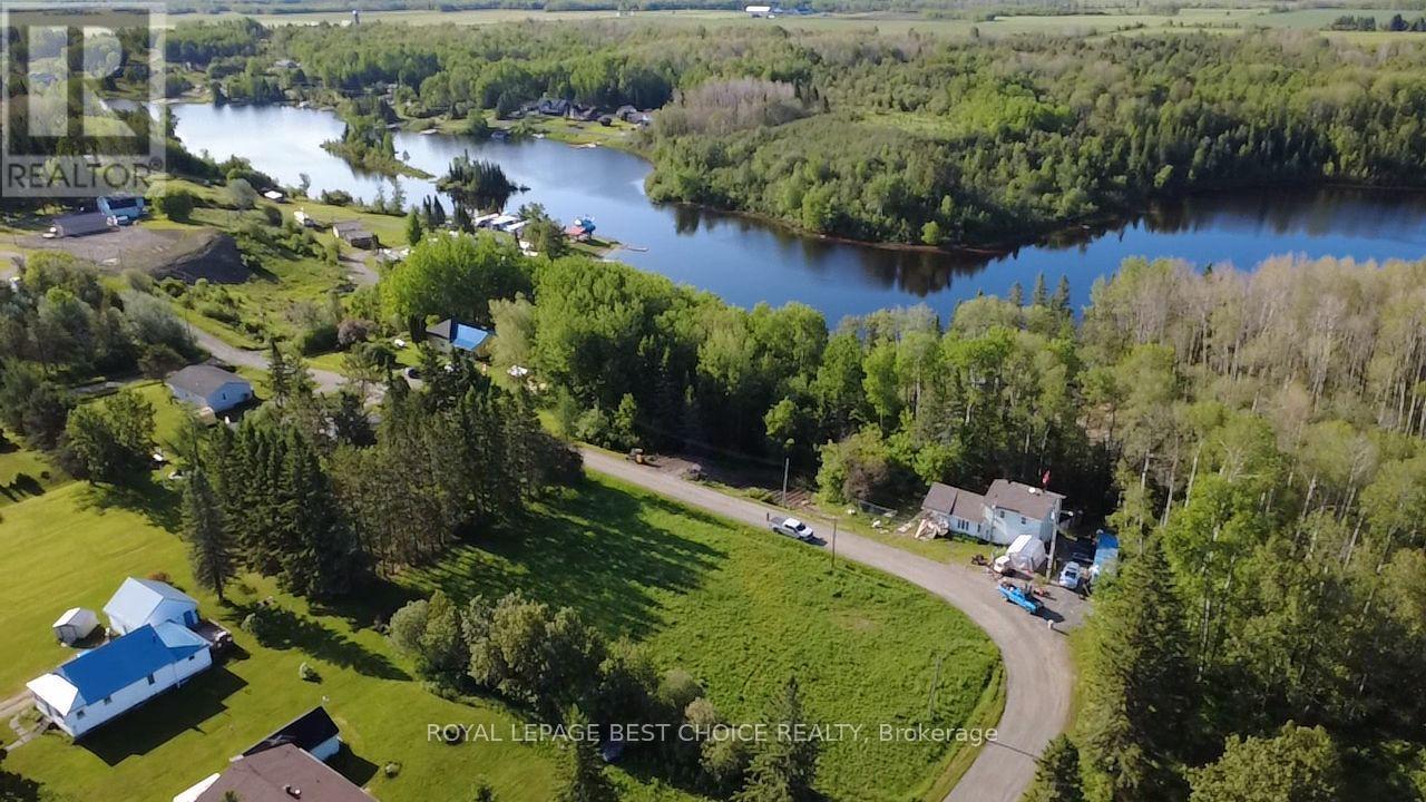 124 Nelson St #121 St, Englehart Central Timiskaming, ON P0J 1B0