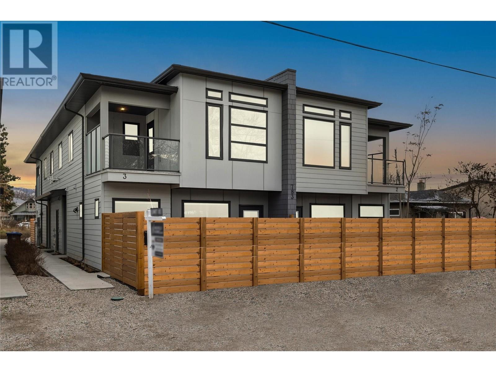 783 Burne Avenue Unit 1, Kelowna, BC V1Y 5P6