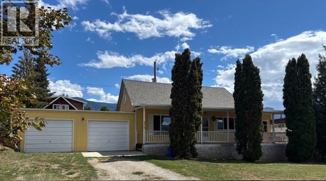 218 23rd Avenue South, Creston, BC V0B 1G5