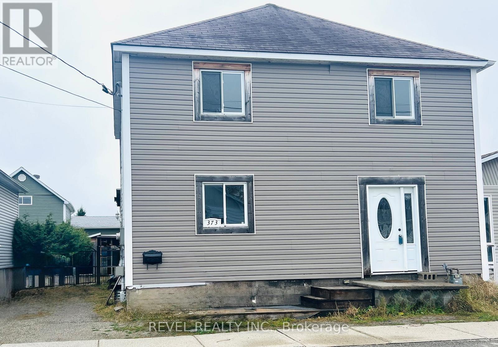373 Commercial Ave, Timmins, ON P4N 2W6