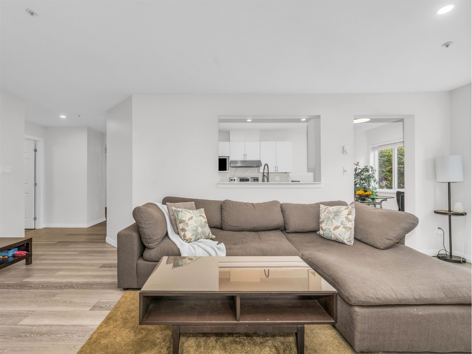 15140 29a Avenue Unit 101, Surrey, BC V4P 3B1