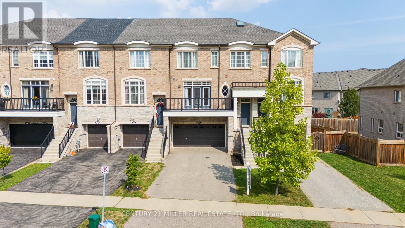2419 Baronwood Dr, Oakville, ON L6M 0J7