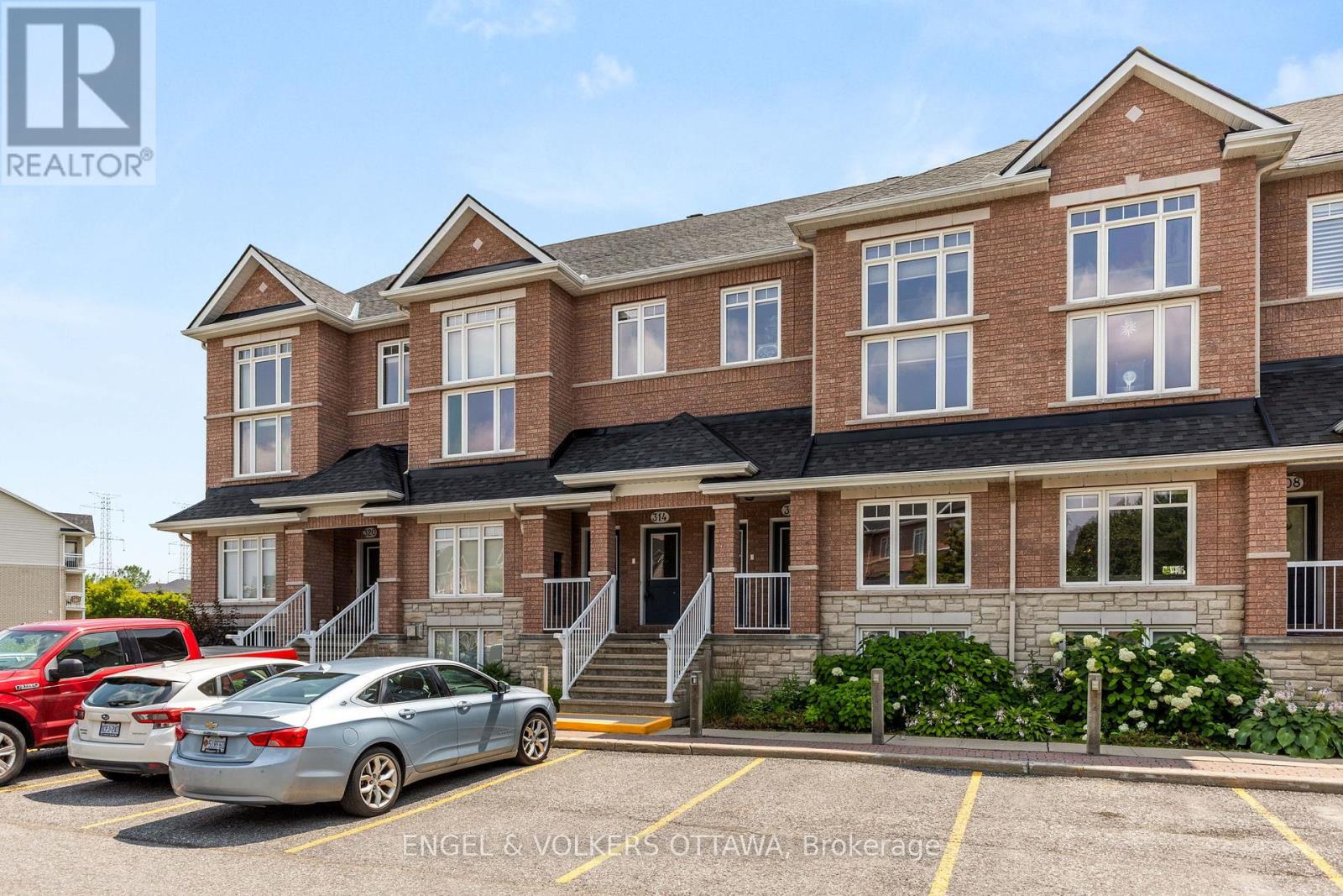 213 314 Tivoli Private, Ottawa, ON K2E 0A6