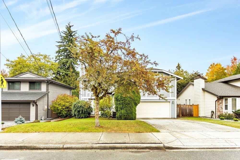 154 Street Unit 9766, Surrey, BC V3R 7J1