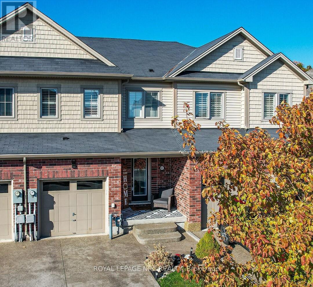 8681 Dogwood Cres, Niagara Falls, ON L2H 0K9