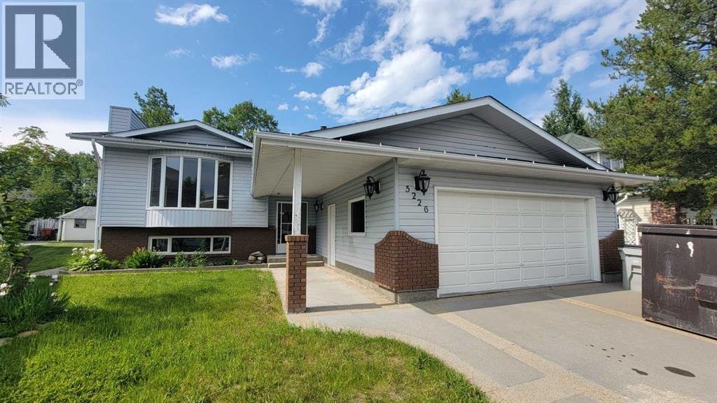 18 Avenue Unit 5226, Edson, AB T7E 1G9