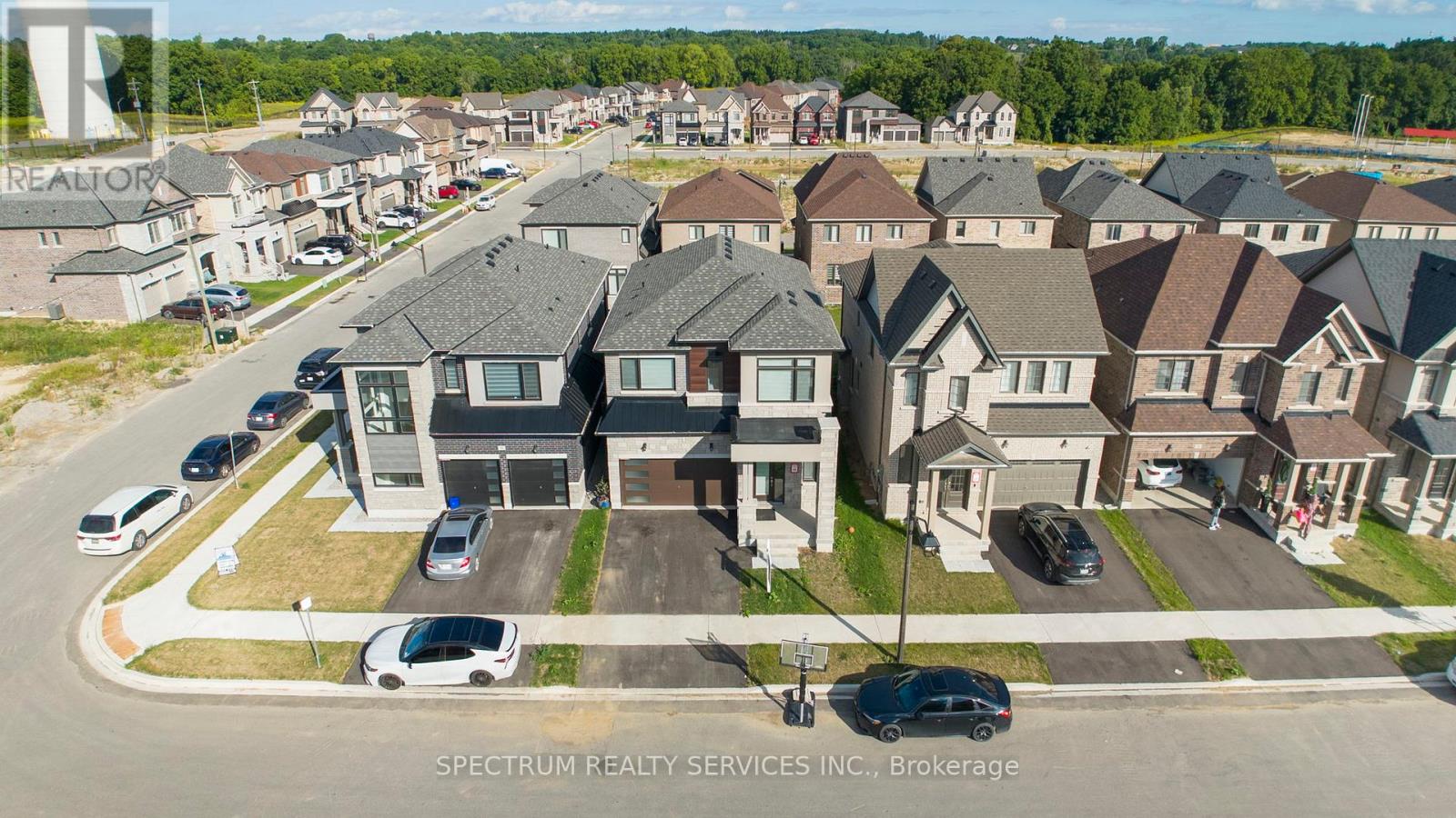 52 Granka St, Brantford, ON N3T 0X5