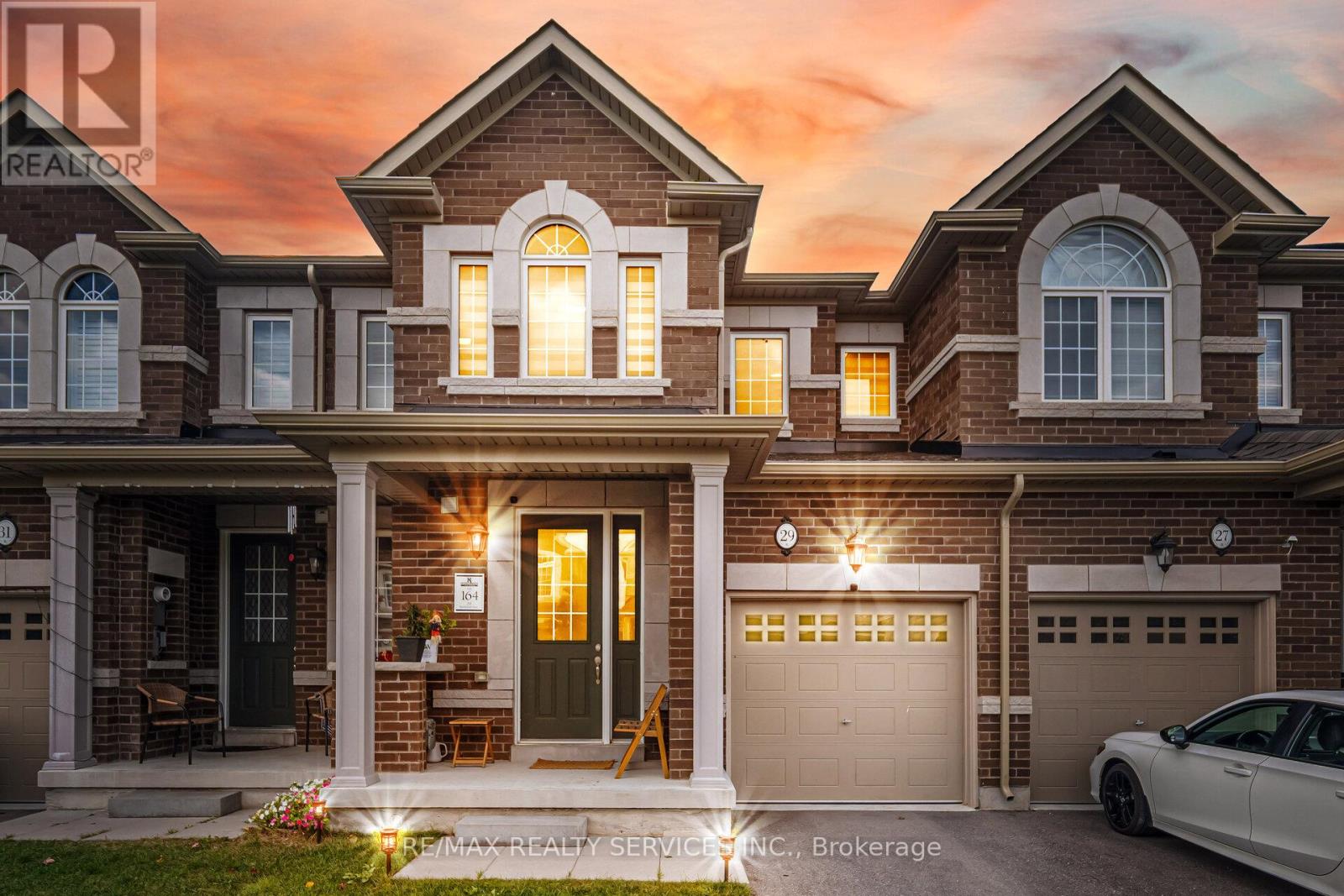 29 Benhurst Cres, Brampton, ON L7A 5A2