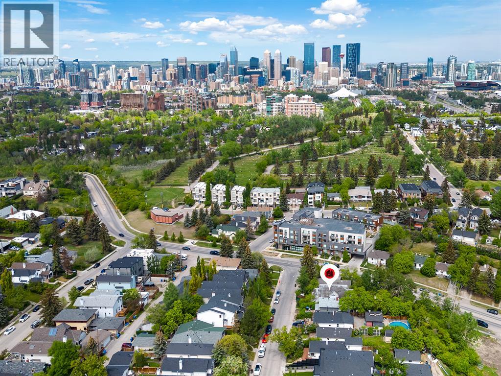 3610 Parkhill St SW, Calgary, AB T2S 2Z6