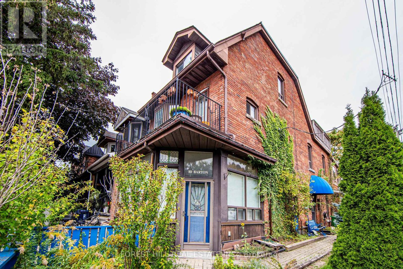 80 Barton Ave, Toronto, ON M6G 1P6