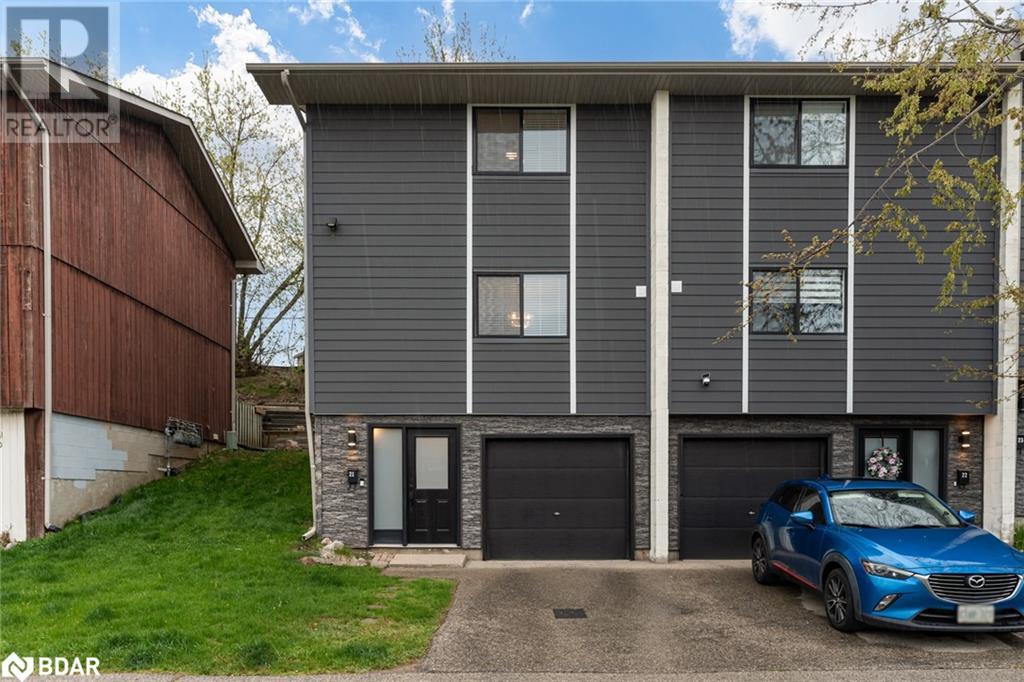 135 Chalmers Street Unit 21, Cambridge, ON N1R 6M2