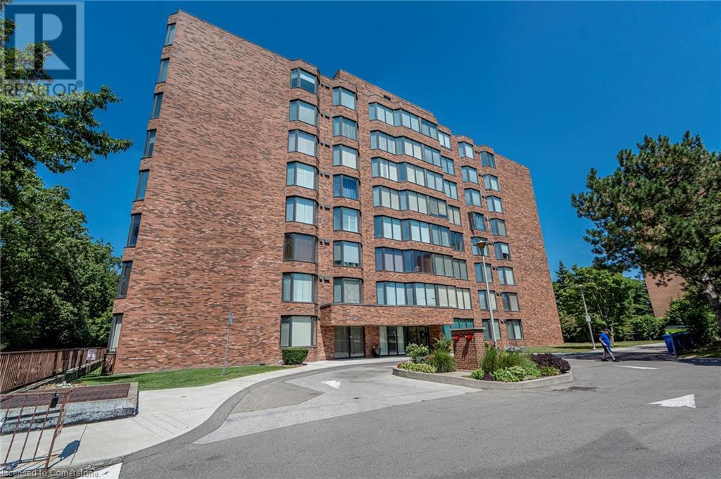 200 Limeridge Road W Unit 105, Hamilton, ON L9C 7M7