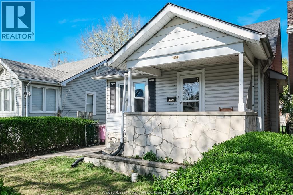 1556 Gladstone Ave, Windsor, ON N8X 2R1
