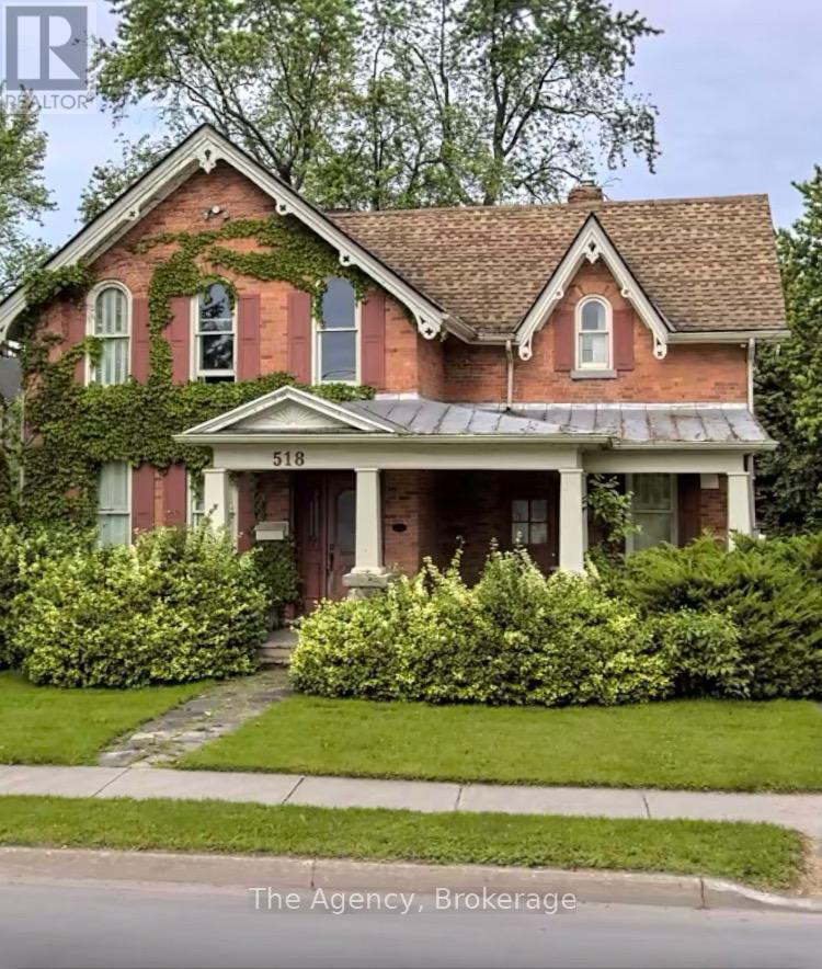 518 King St, Port Colborne, ON L3K 4H6