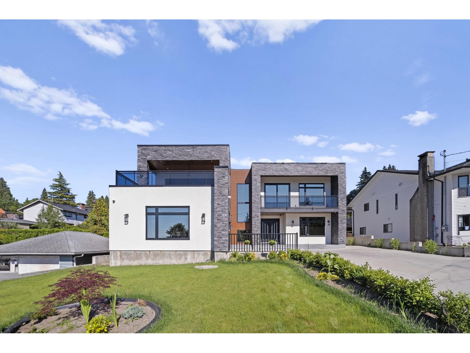 11066 River Rd, Delta, BC V4C 2S2