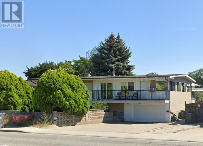 1375 Gordon Dr, Kelowna, BC V1Y 3E9