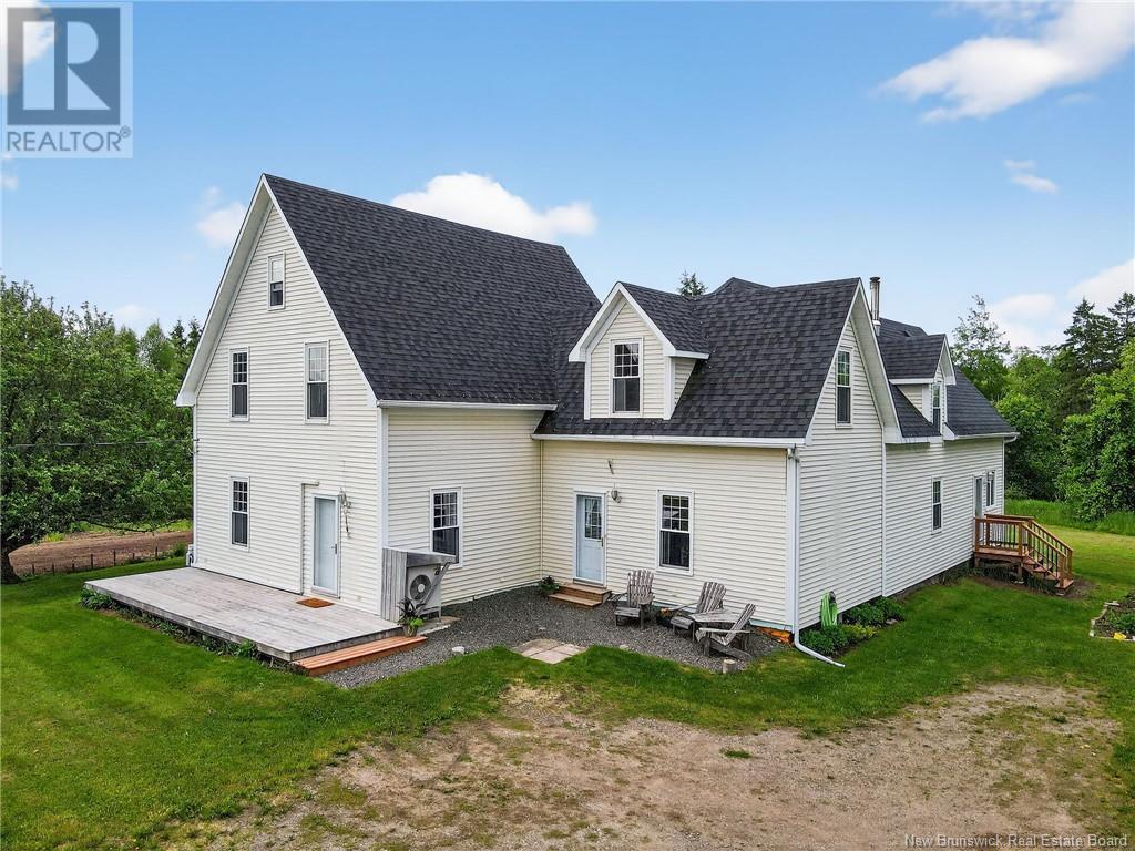 2622 River Rd, Salisbury, NB E4J 2R2
