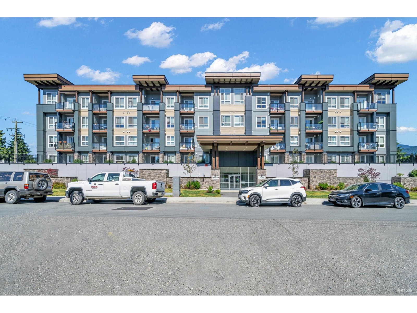 9450 Robson Streetchilliwack Proper West Unit 201, Chilliwack, BC V2P 0L7