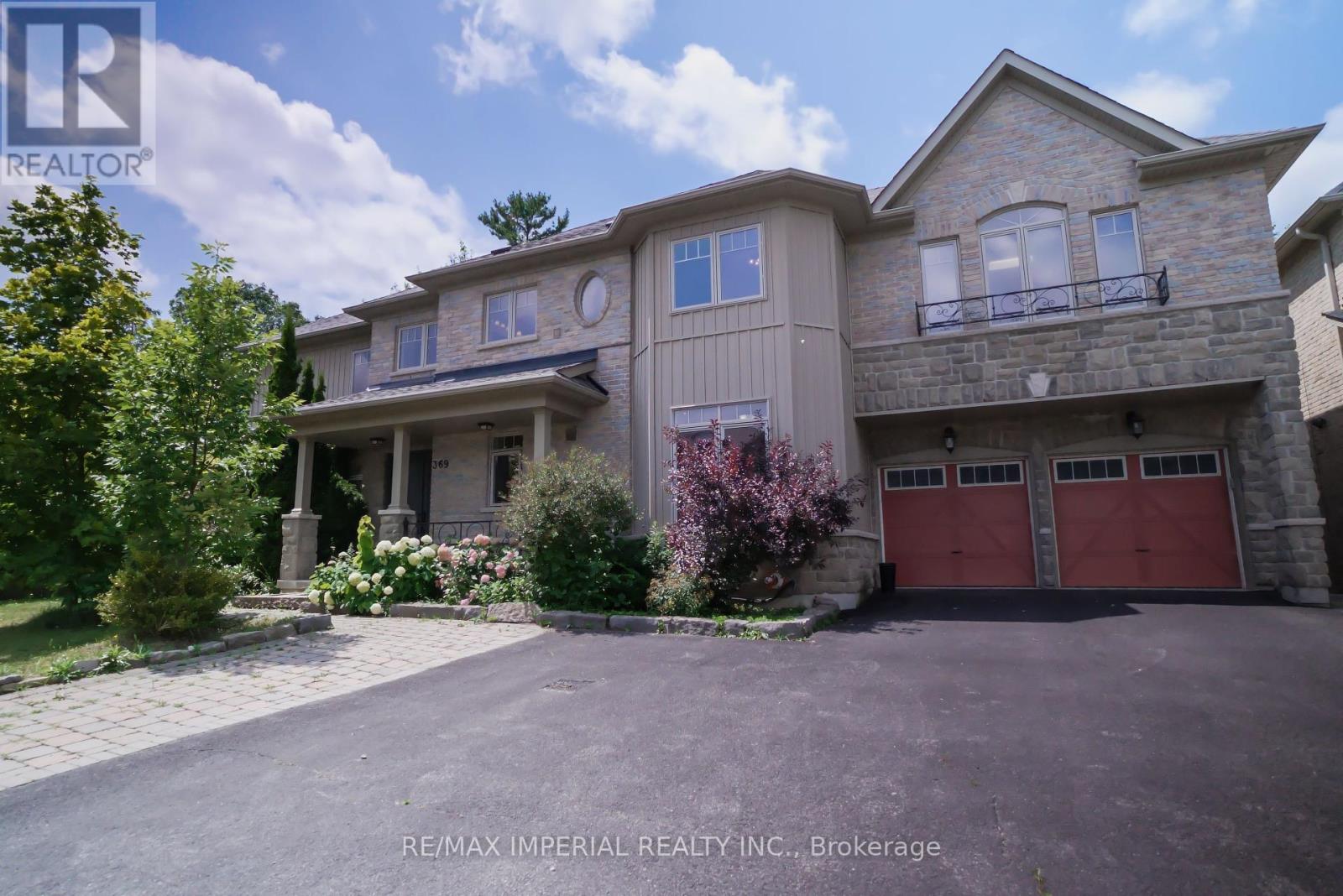 369 Gilpin Dr, Newmarket, ON L3X 3H2