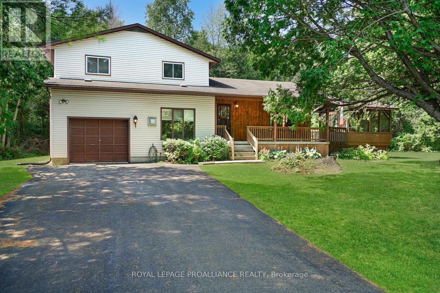 3050 Merwin Ln, Augusta, ON K0E 1T1