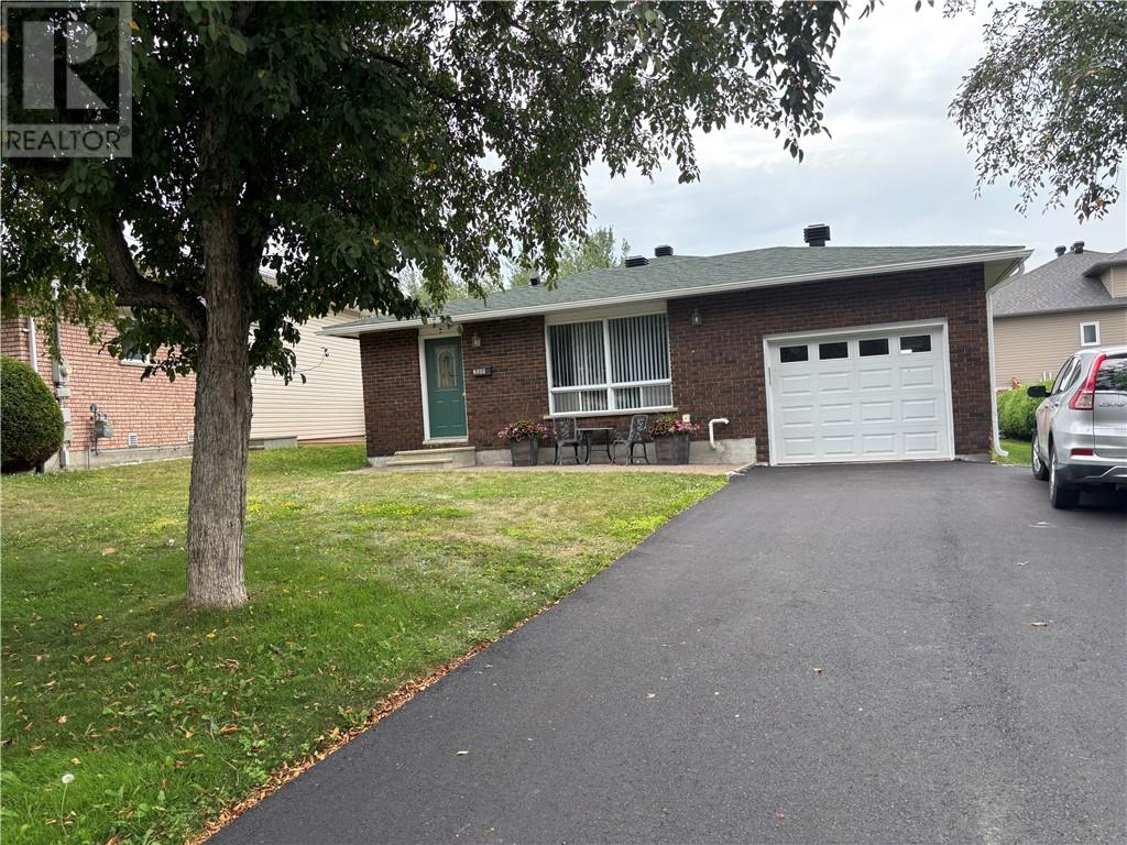2509 Dorsett Dr, Greater Sudbury, ON P3B 4A3