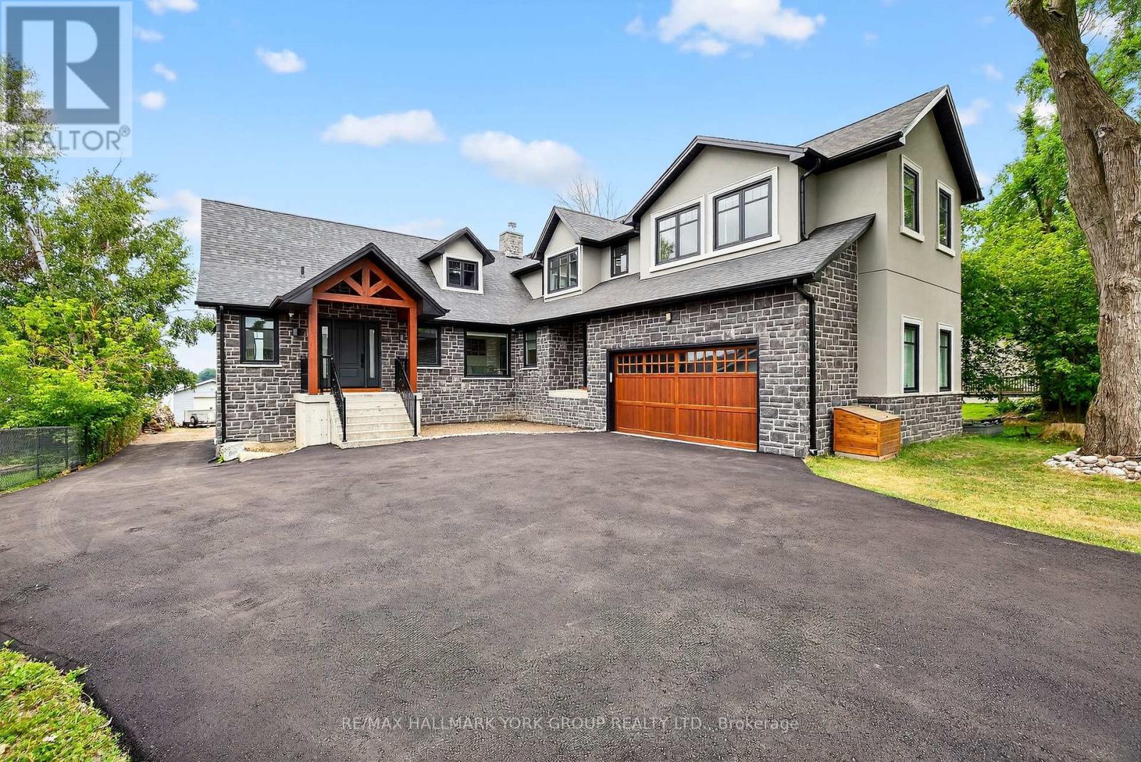 10 Grills Rd, Kawartha Lakes Mariposa, ON K0M 2C0