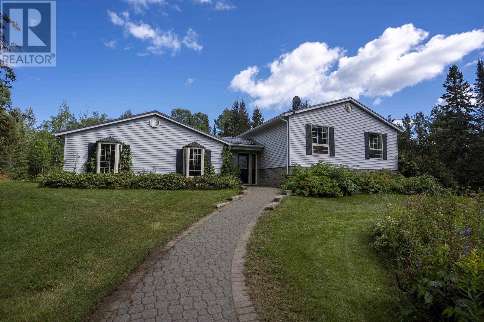 230 Gus Wouri Rd, Thunder Bay, ON P7G 2G6