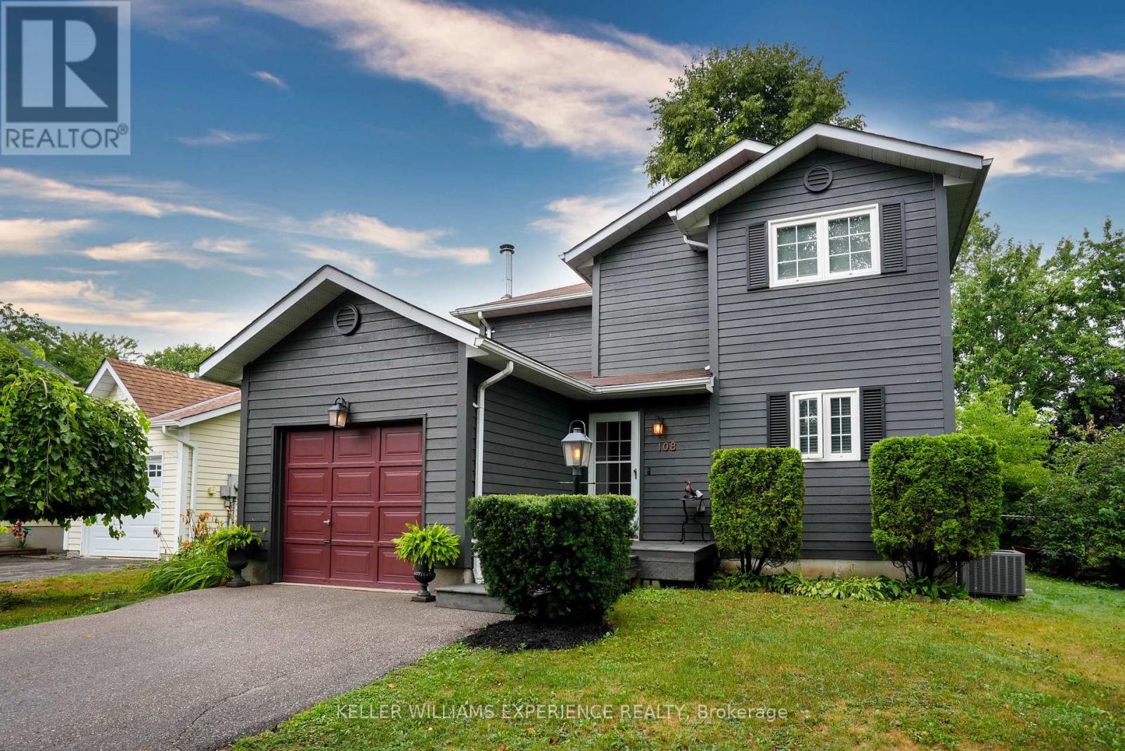 108 Elizabeth St, Barrie, ON L4N 6P2