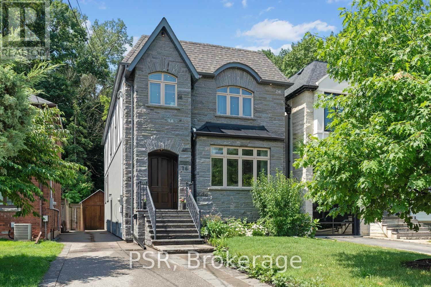 76 S Kingsway, Toronto, ON M6S 3T3