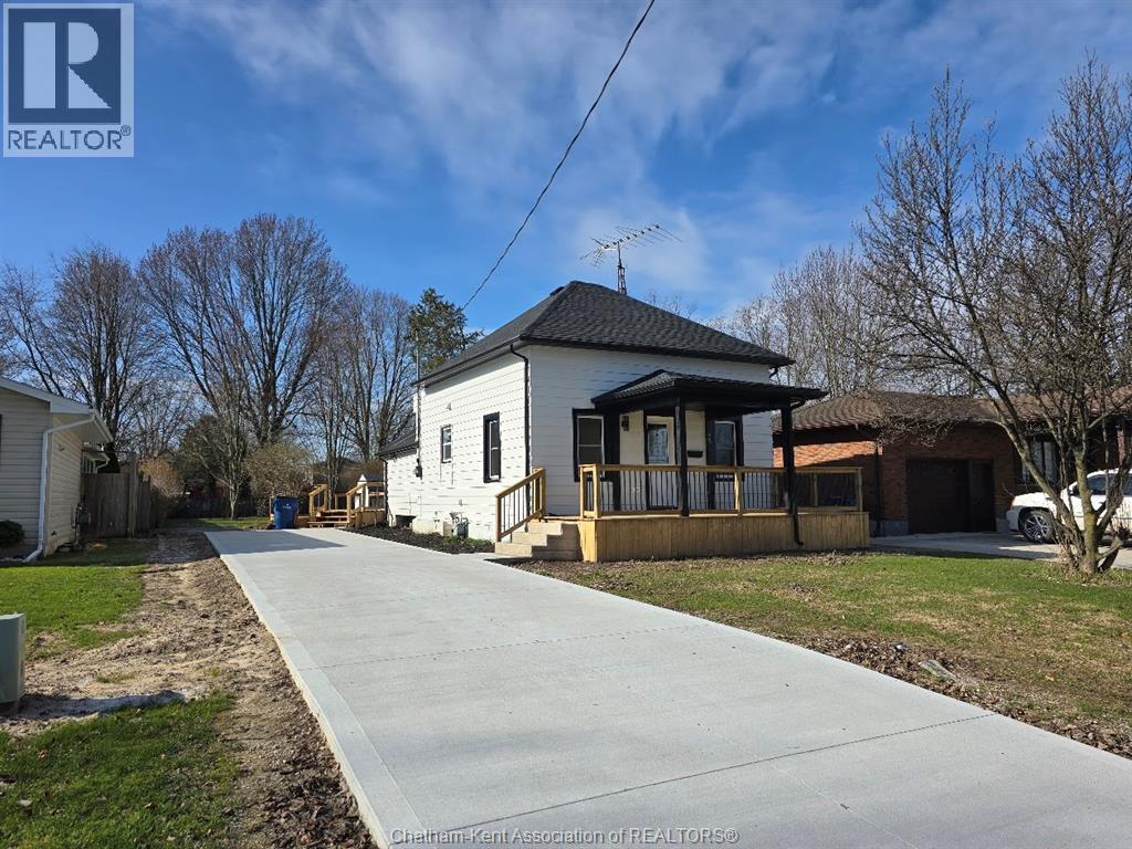507 Trerice St W, Chatham-Kent, ON N0P 1M0