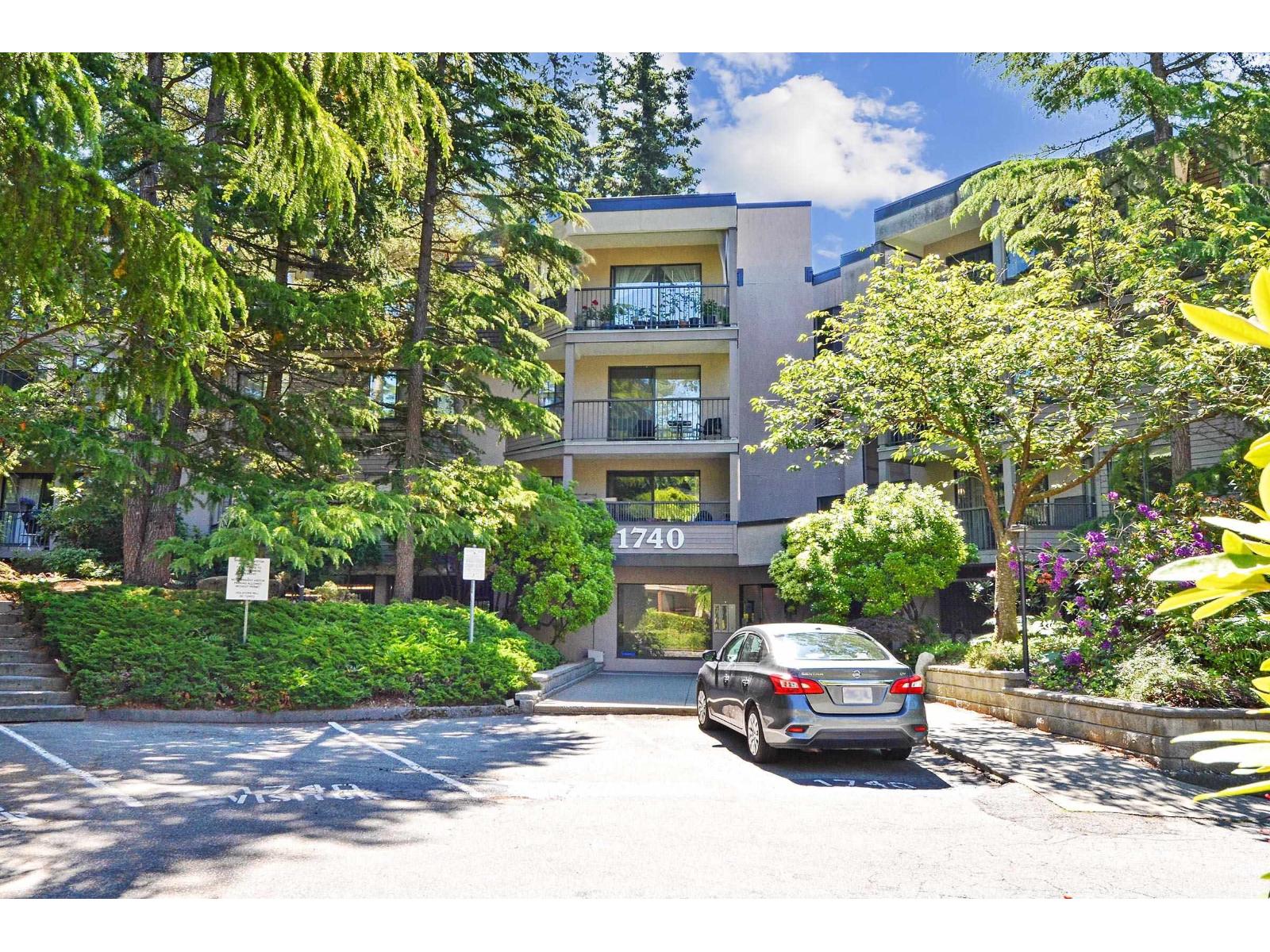1740 Southmere Crescent Unit 113, Surrey, BC V4A 6E4