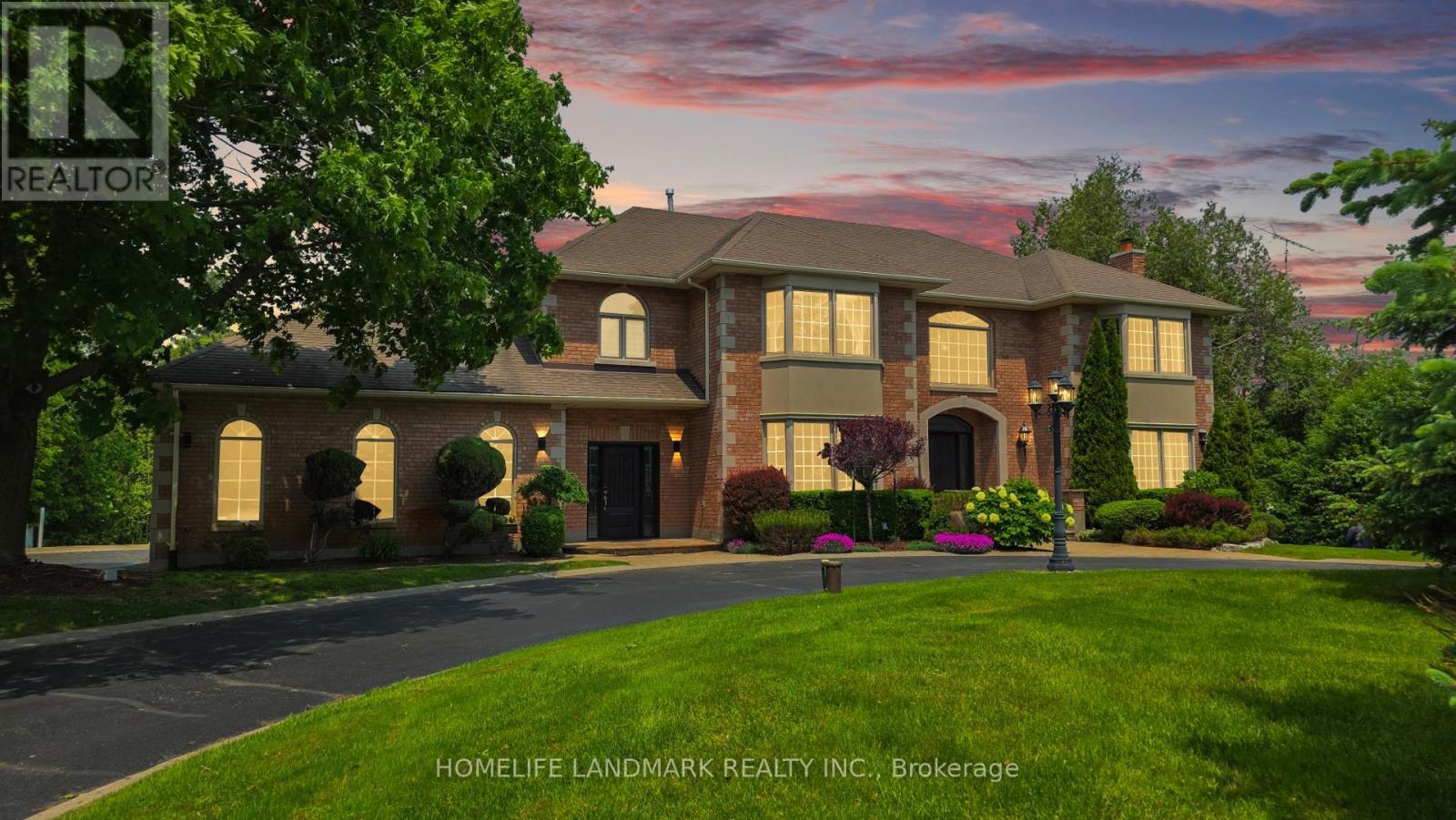 61 Sherrick Dr, Whitchurch-Stouffville, ON L4A 2E9