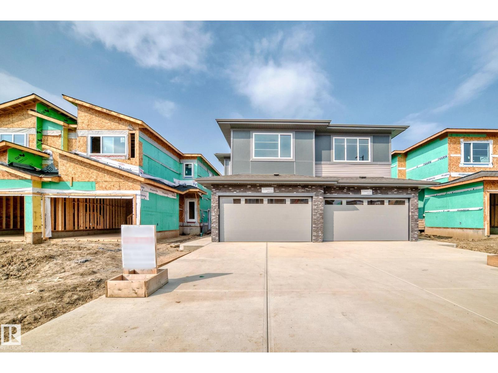 49 Patriot Way, Spruce Grove, AB T7X 2W6