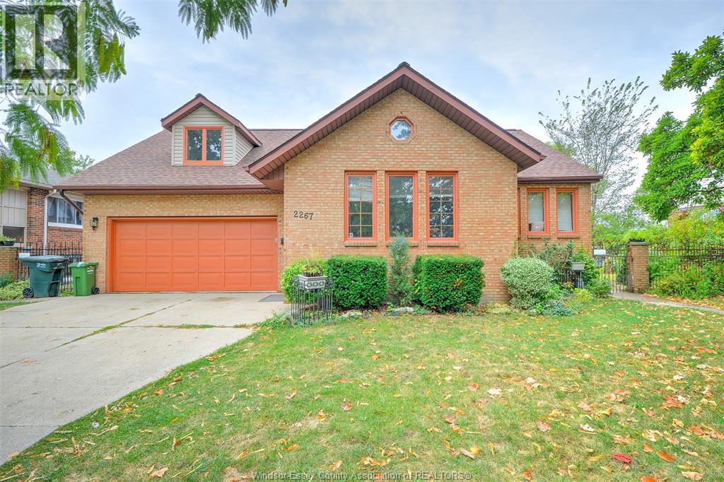 2267 Louis, Windsor, ON N8X 4C2