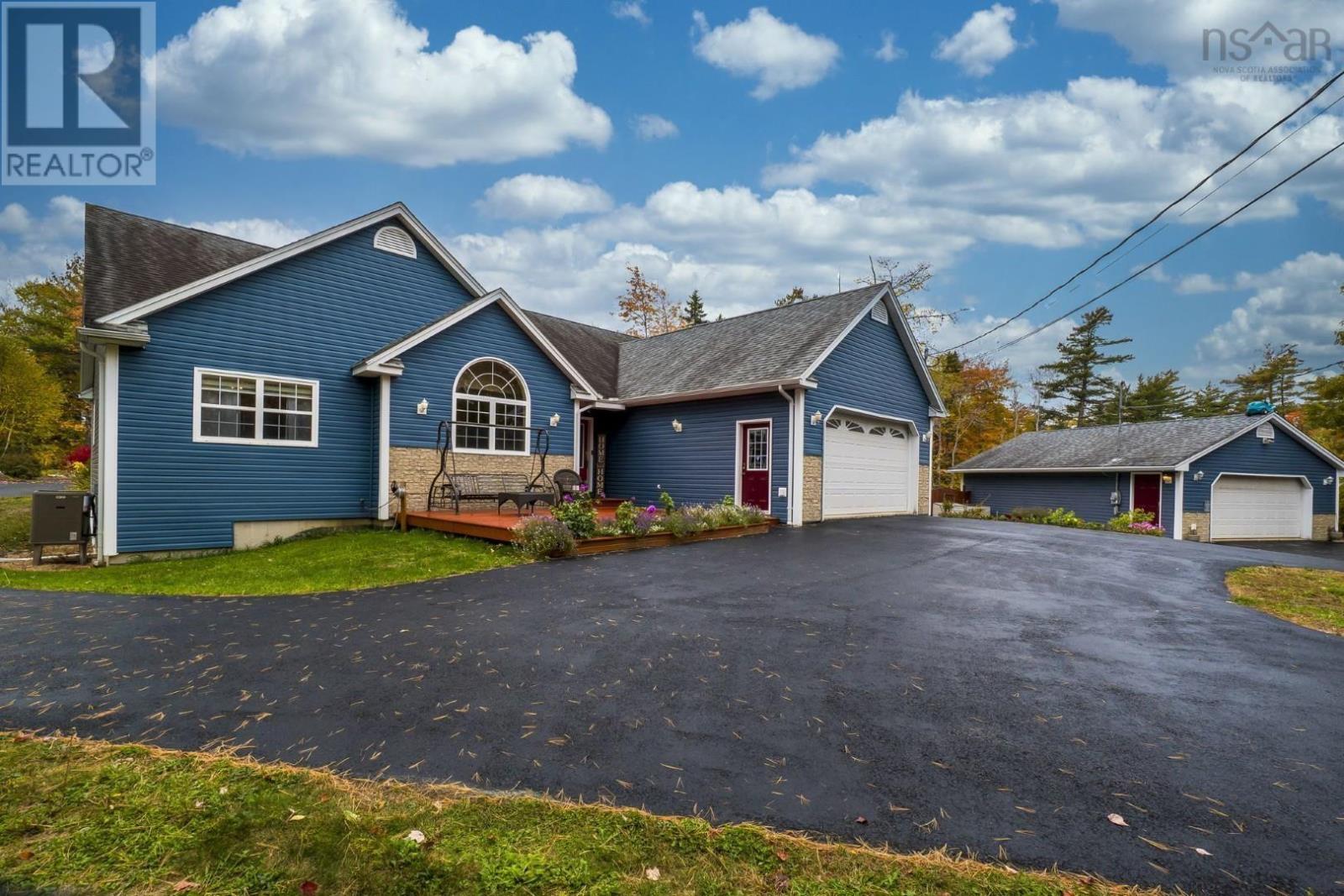 790 Montague Rd, Montague Gold Mines, NS B2R 1V5