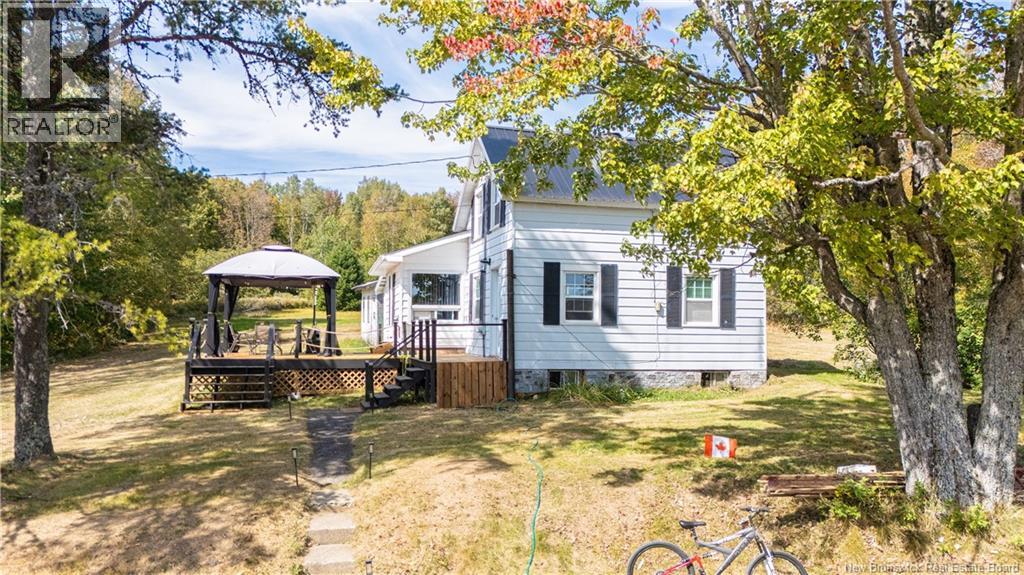 3222 Route 104, Upper Hainesville, NB E6E 1J1
