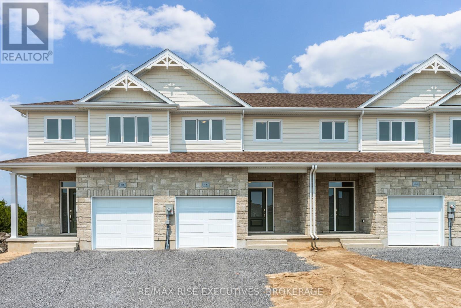 416 Buckthorn Dr, Kingston City Northwest, ON K7P 0V6