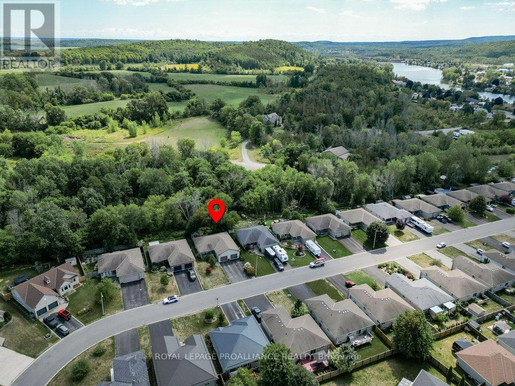 38 Cedar Creek Way, Quinte West, ON K0K 2C0