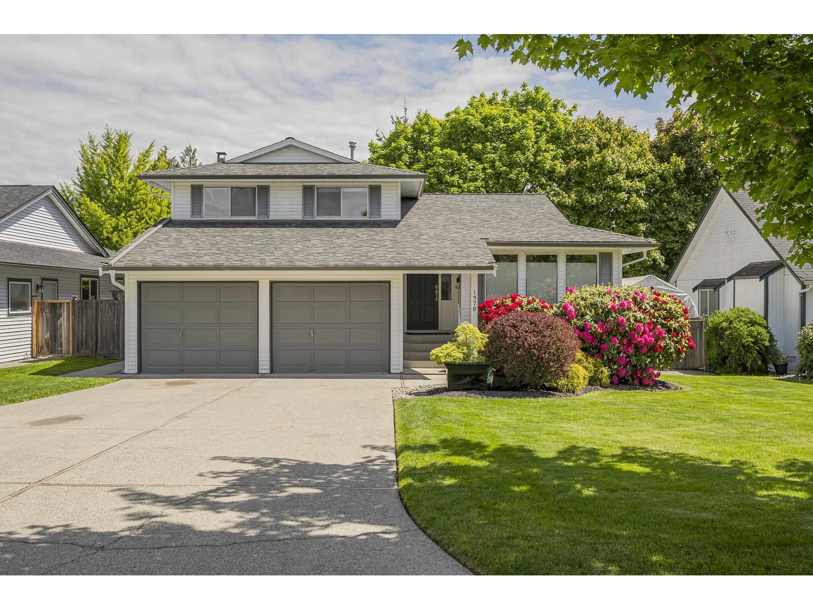 160 Street Unit 1378 #a, Surrey, BC V4A 7X5