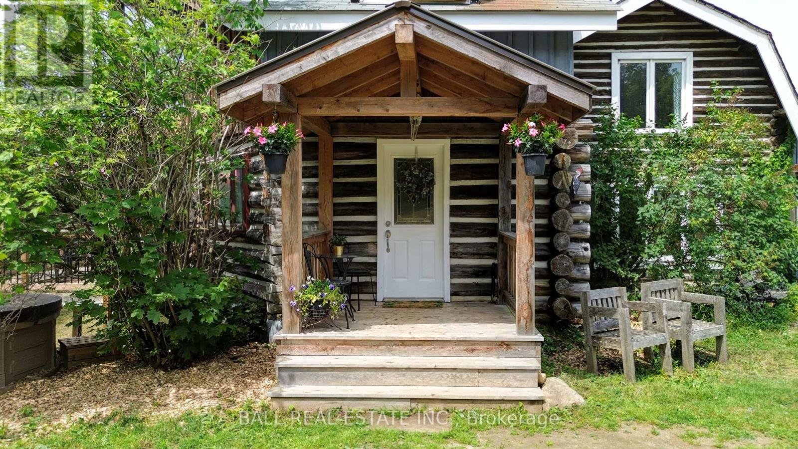 1600 The South Rd, Wollaston, ON K0L 1P0