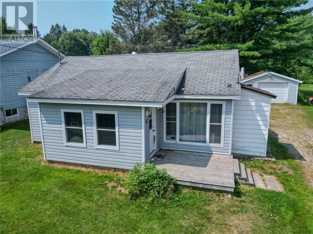 6 Eley Rd, Huron Shores, ON P0R 1H0