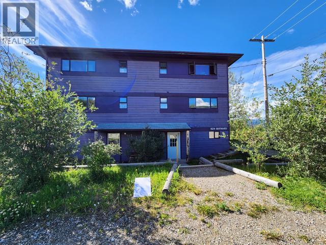 524 Maynard Rd, Faro, YT Y0B 1K0