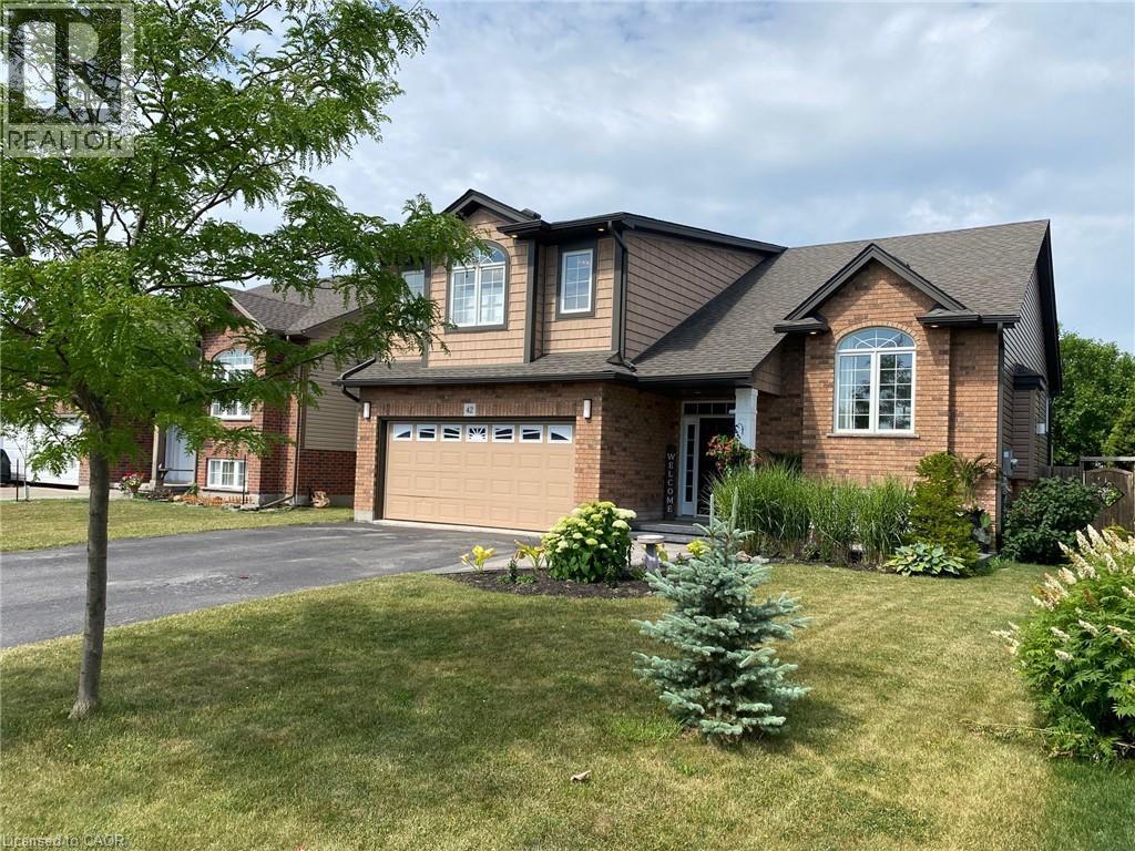 42 Jane St, West Lincoln, ON L0R 2A0