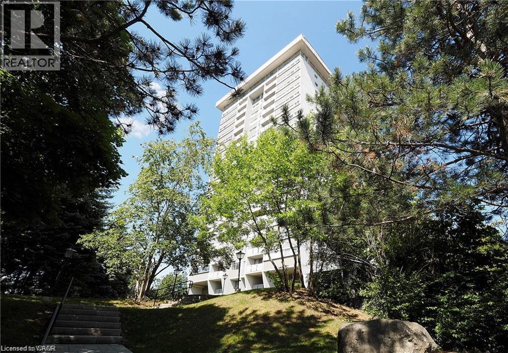 375 King Street N Unit 1105, Waterloo, ON N2J 4L6