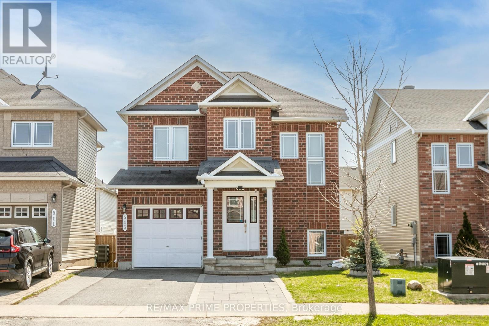 513 Paul Metivier Dr, Ottawa, ON K2J 0H4