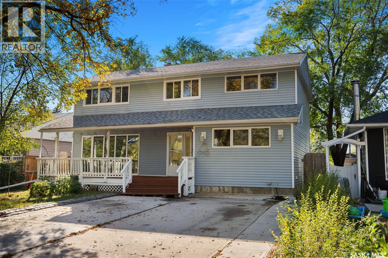 3714 Argyle St, Regina, SK S4S 2C2