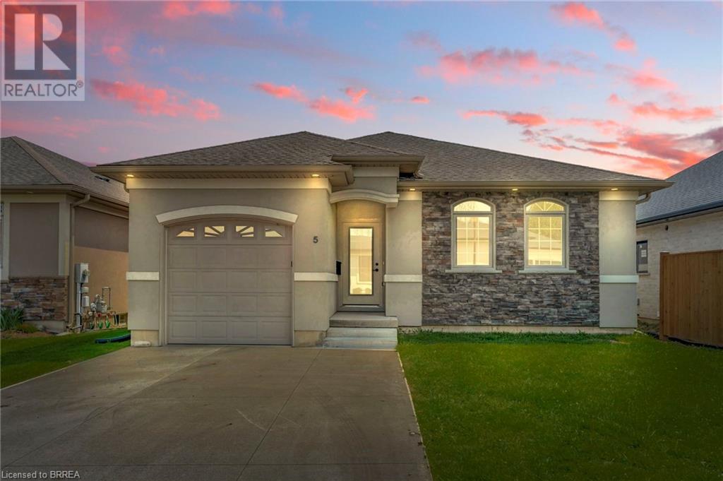 5 John Pound Road Unit 5, Tillsonburg, ON N4G 5X3