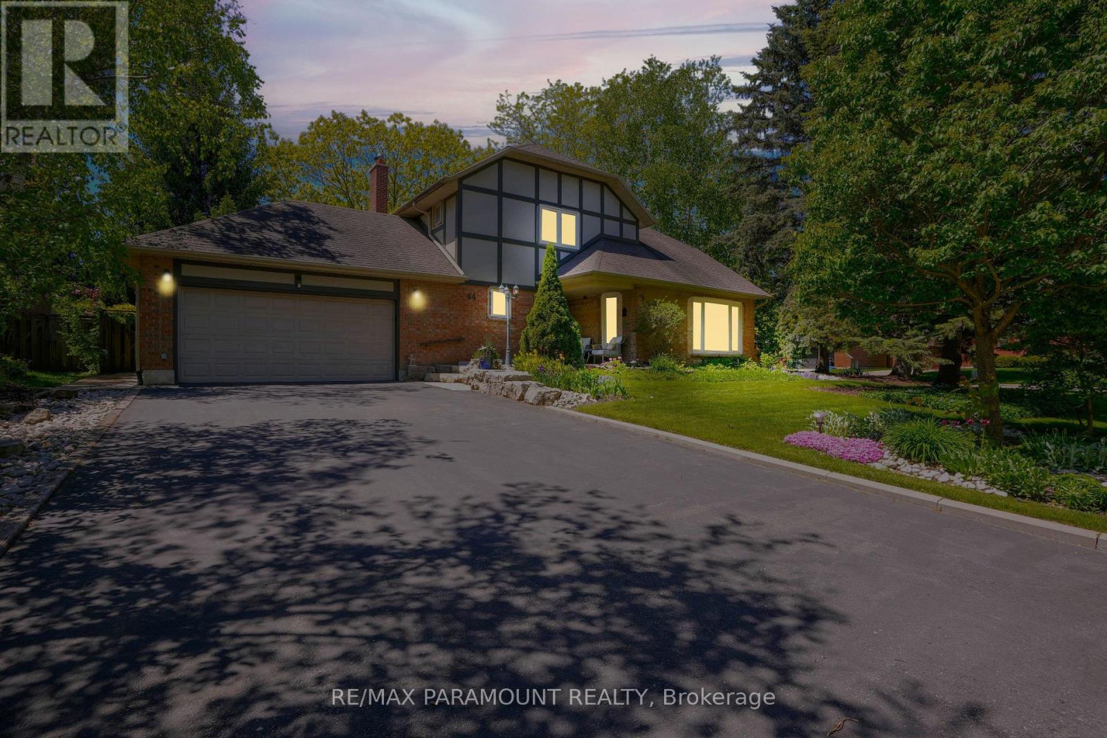 44 Cairnmore Ct, Brampton, ON L6Z 1T6