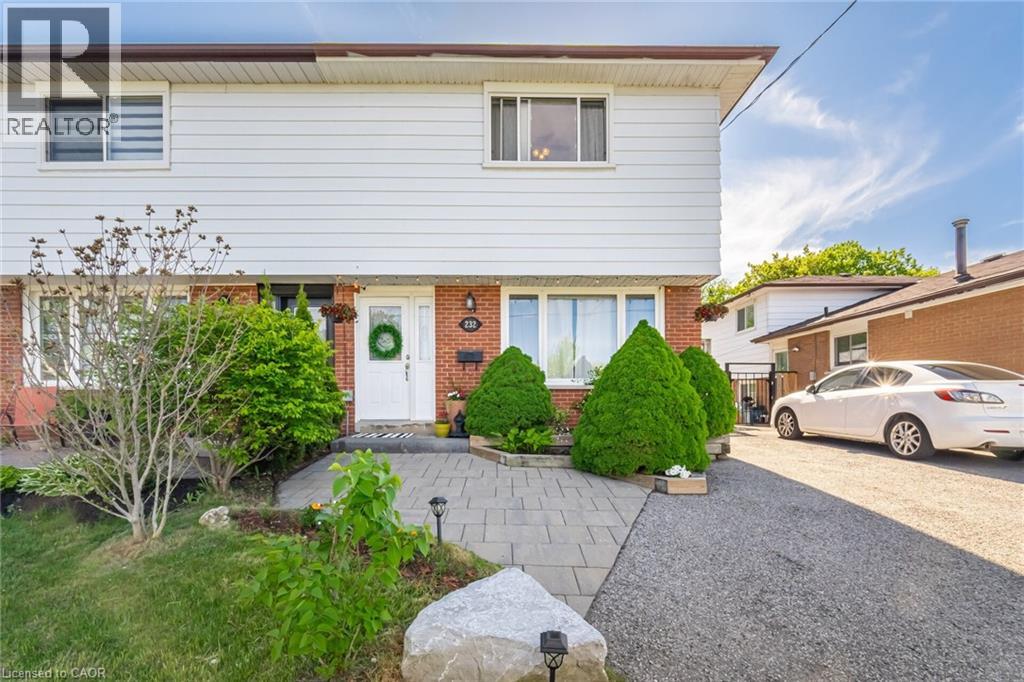 232 Durham St, Oshawa, ON L1J 5R3