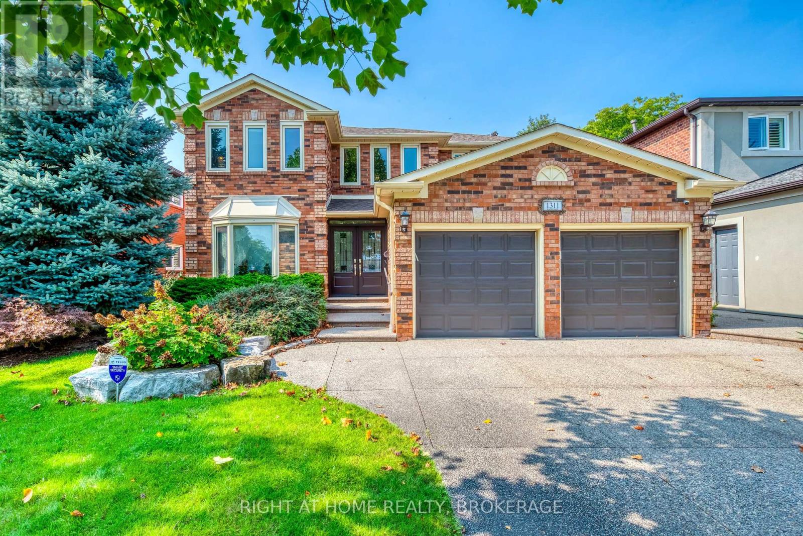 1311 Playter Pl, Oakville, ON L6M 2V4